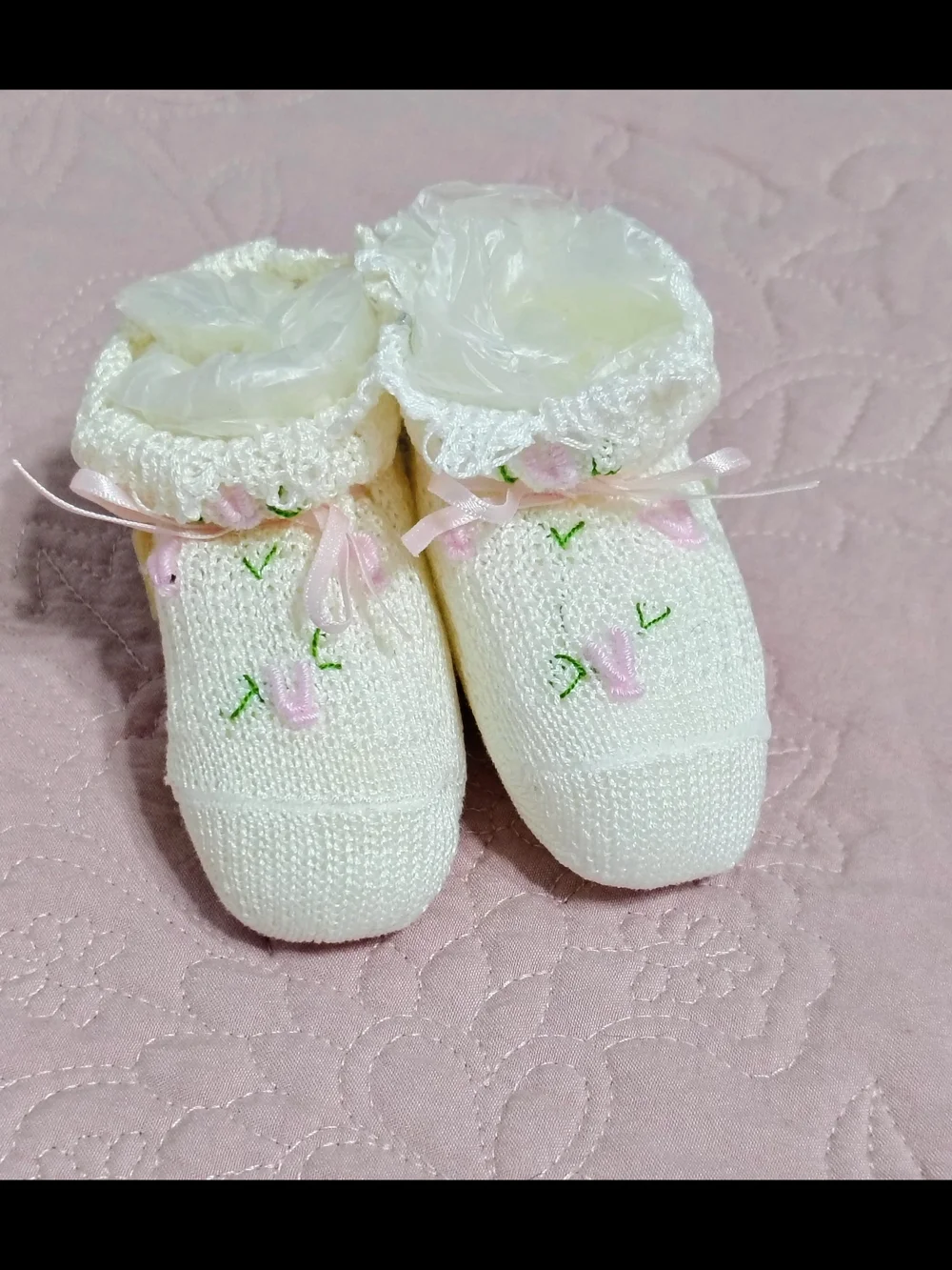 New Italian Knit Baby Booties Ivory w/ Pink Embroidery & Lace 0-3 mo KP For kids